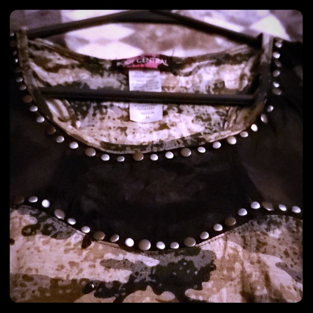 Camoflo tank top